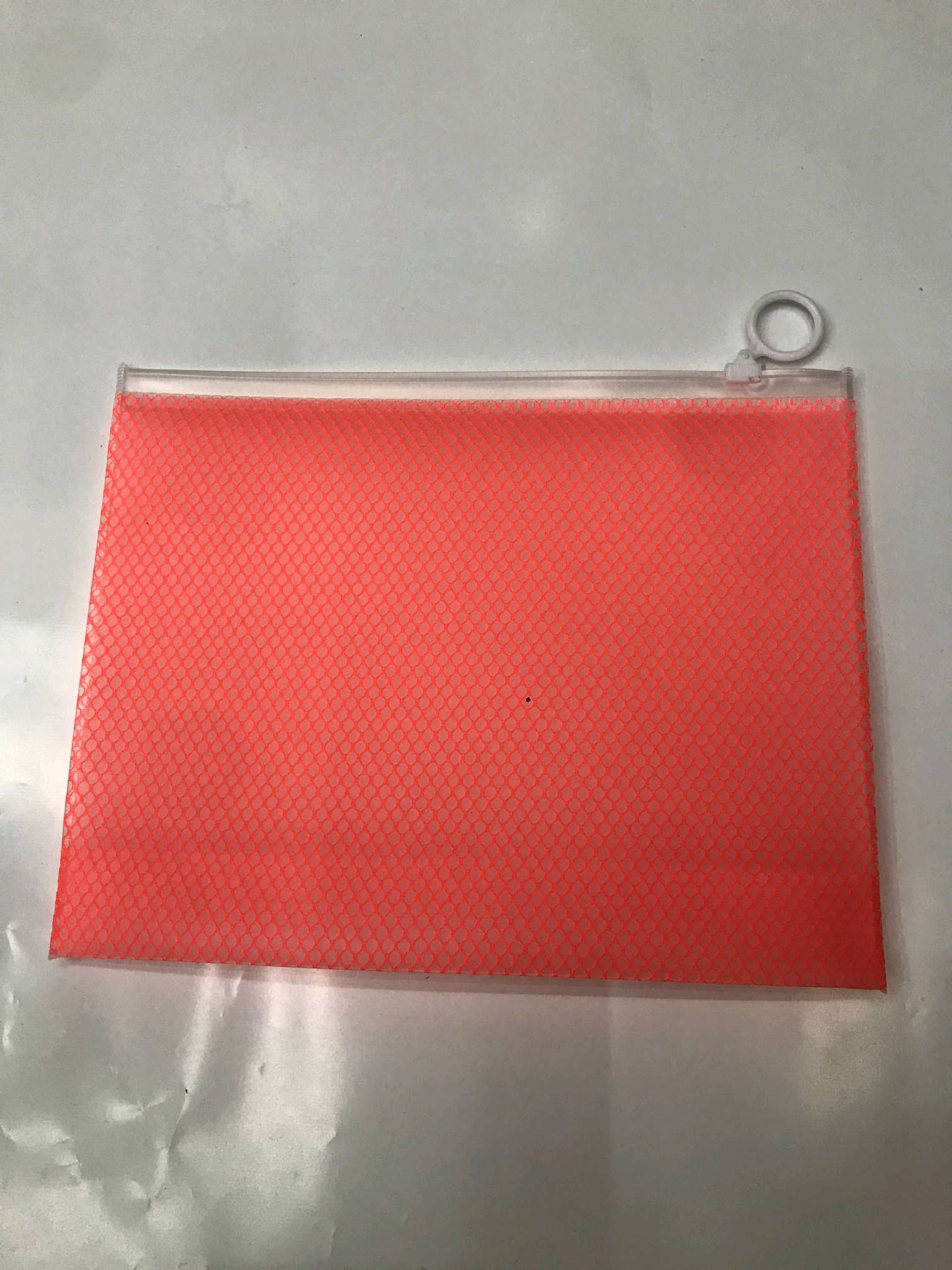 Mesh hand-held file bag detail image 5