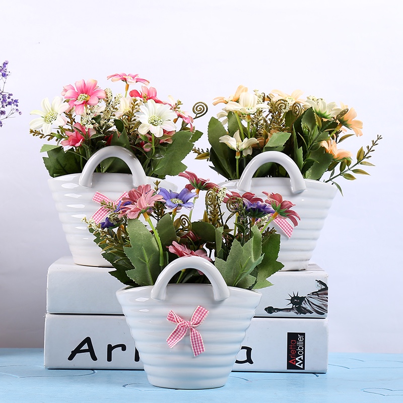 Ceramic hand-held basket simulation flower set decoration piece details Picture