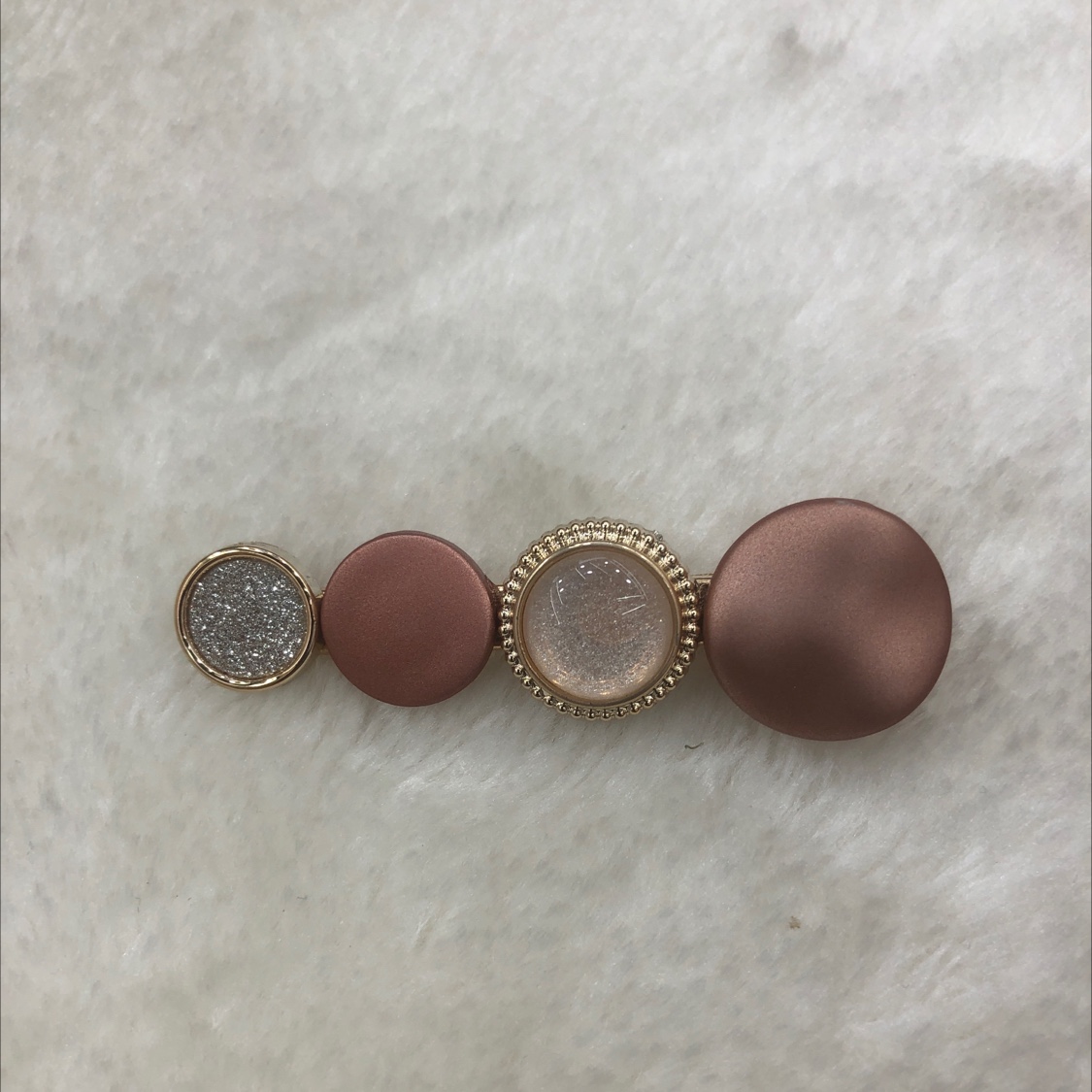 Rubber hair clips