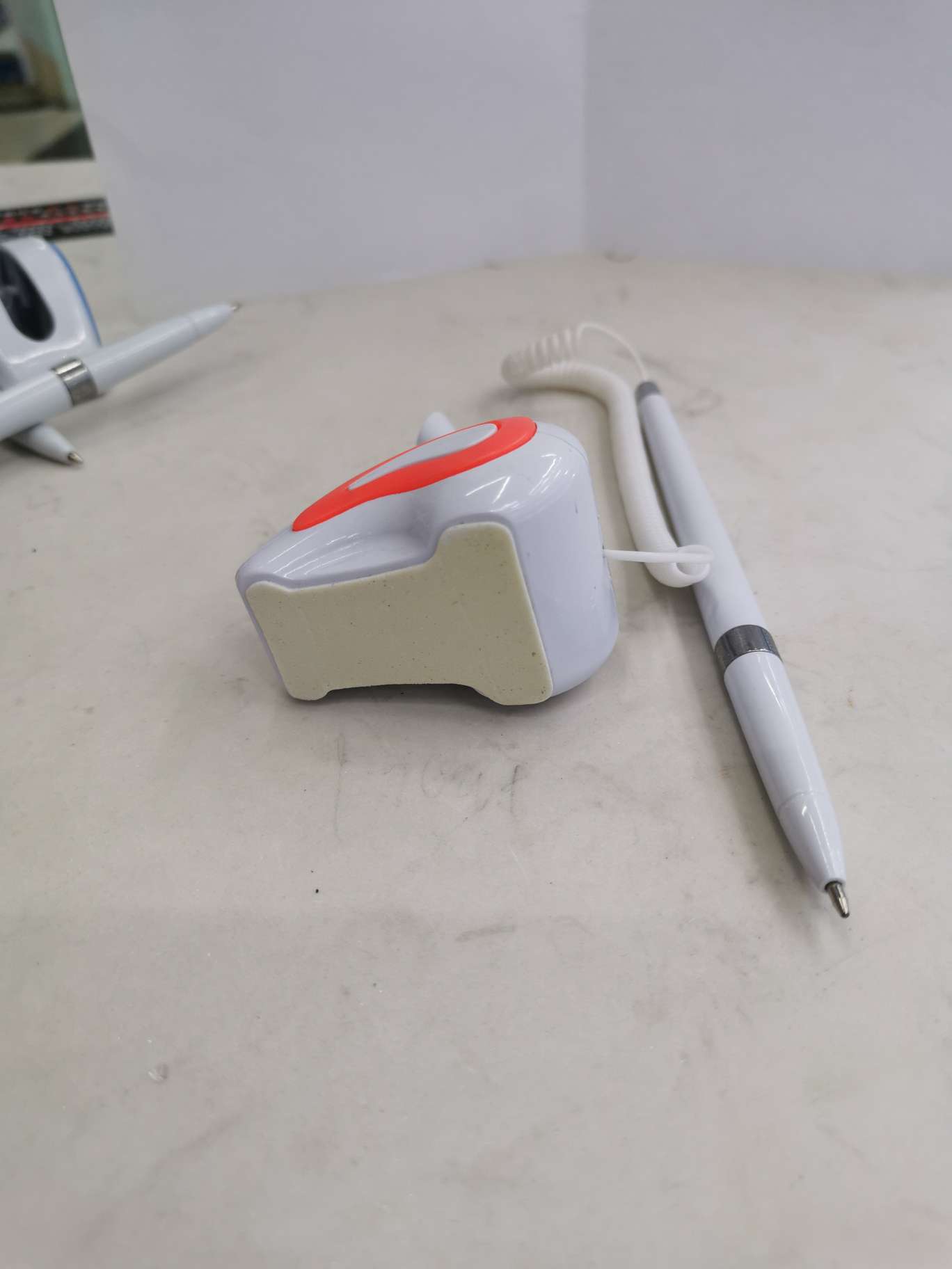 新款按动圆珠笔办公商务塑料葫芦笔印刷广告