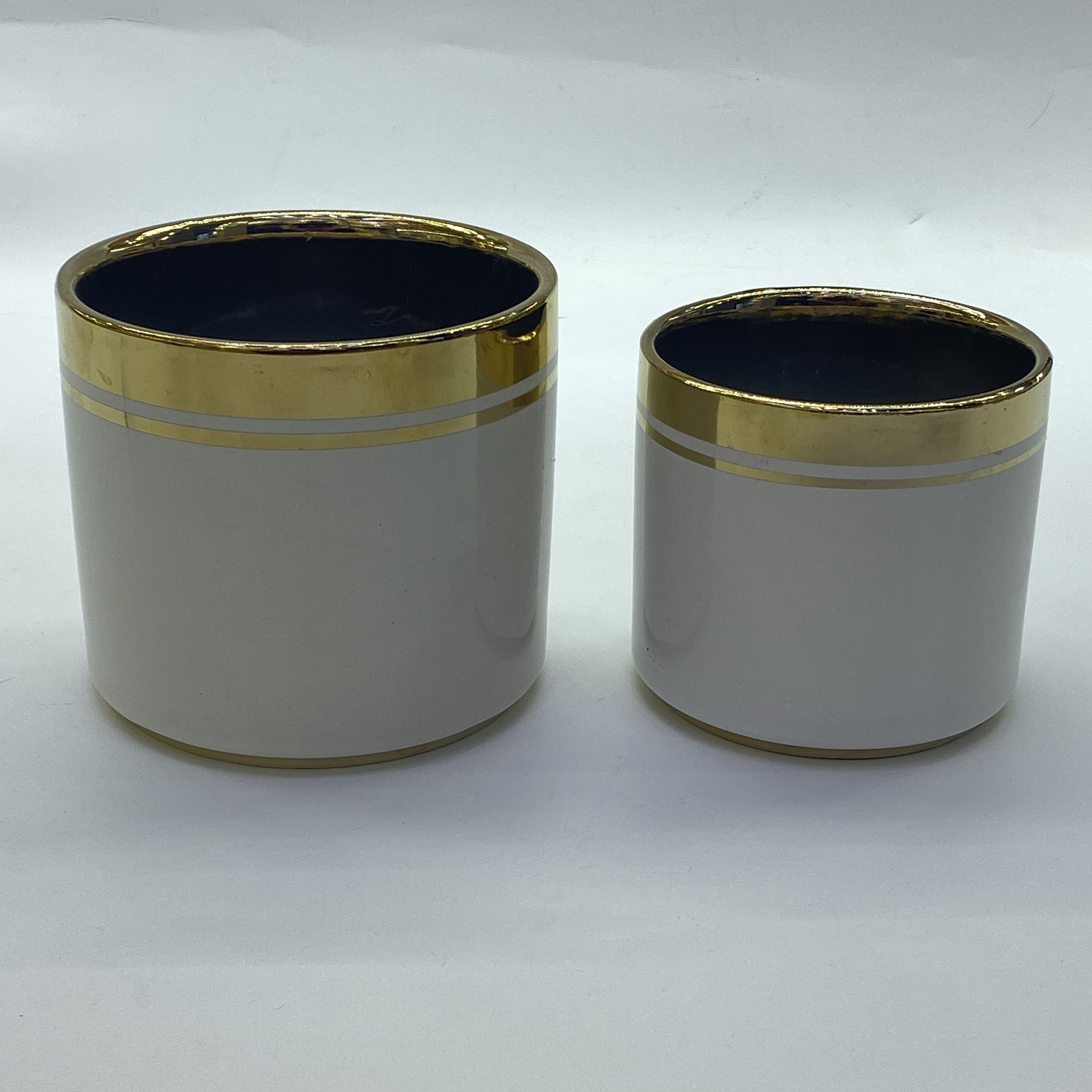 Flower POTS, ceramic flower POTS, electroplated gold flower POTS, succulent flower POTS, wedding gifts, ceramic handicrafts, living room decoration, opening soft furnishings, home decoration, European luxury and fashion, Golden castle vase factory Item Picture