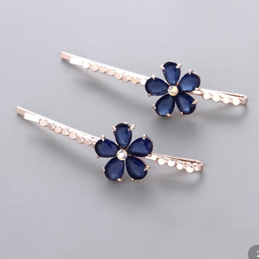 Blue crystal on the clip