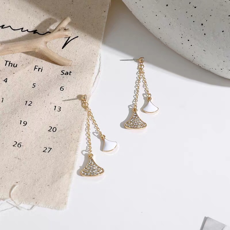 National romantic Sue temperament with fashion Internet celebrity personality holiday earrings
