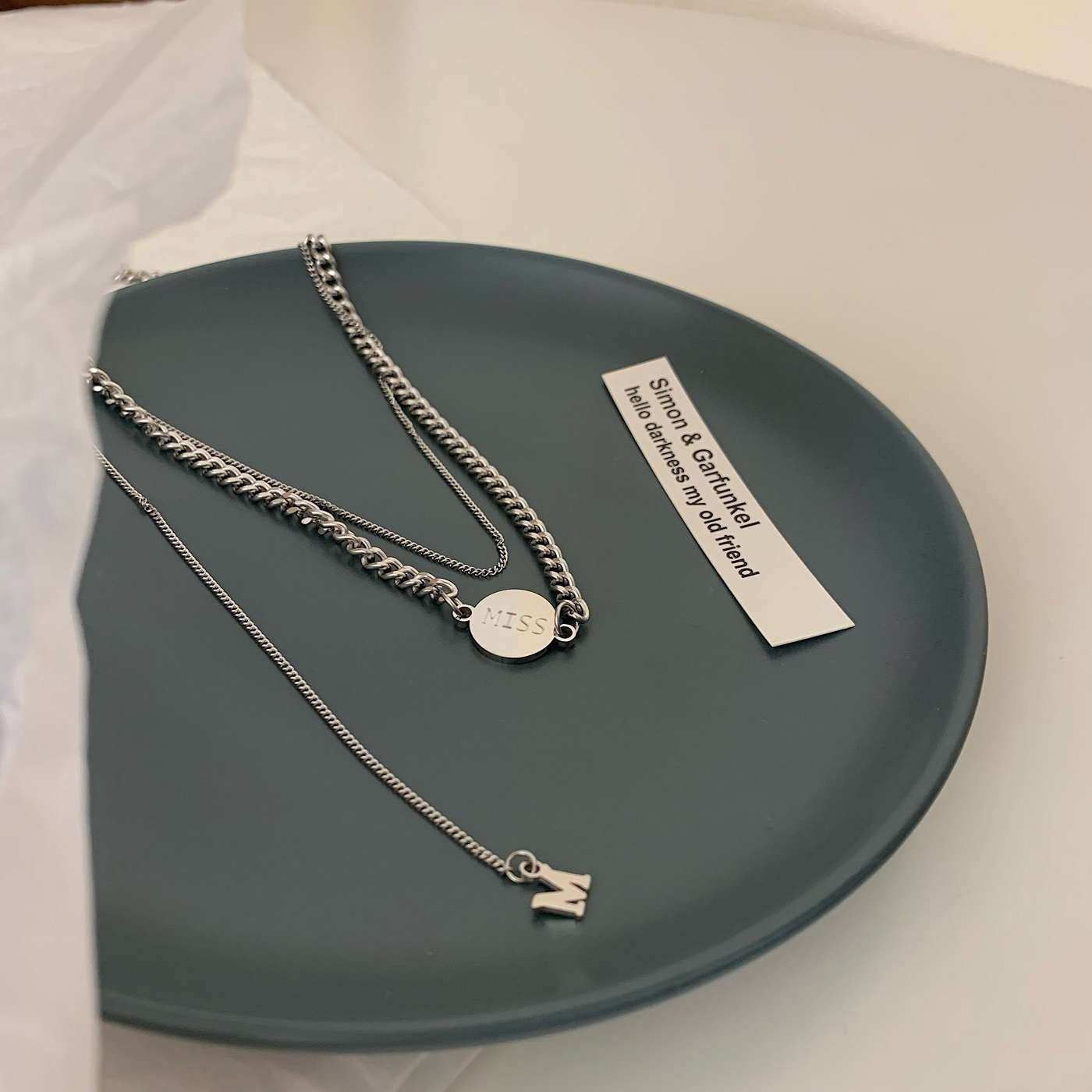 The "Korean and Korean Cold Style" double-layered round plate MISS titanium steel necklace with a niche design sense for both men and women is a trend of popular collarbone chains Specification image