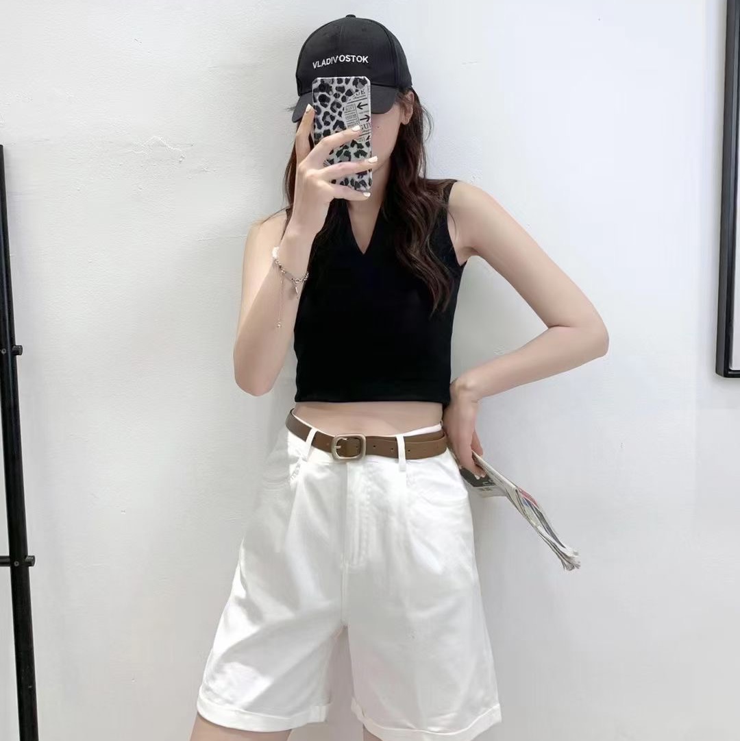 休闲裤短裤白bh