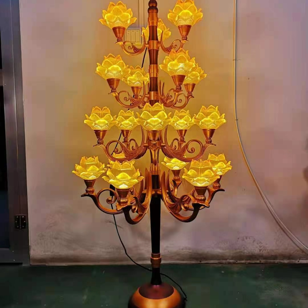 莲花灯/水杯/莲花灯白底实物图