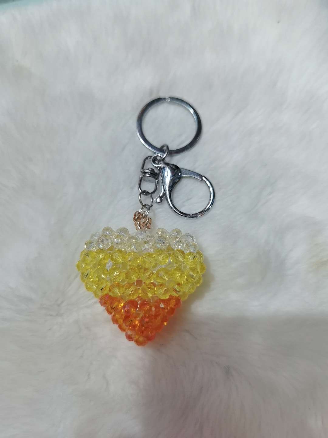 纯手工编织水晶爱心包挂彩三色，钥匙扣，不褪色钥匙圈，保色水晶。产品图