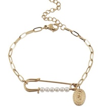 Paper clip pearl bracelet