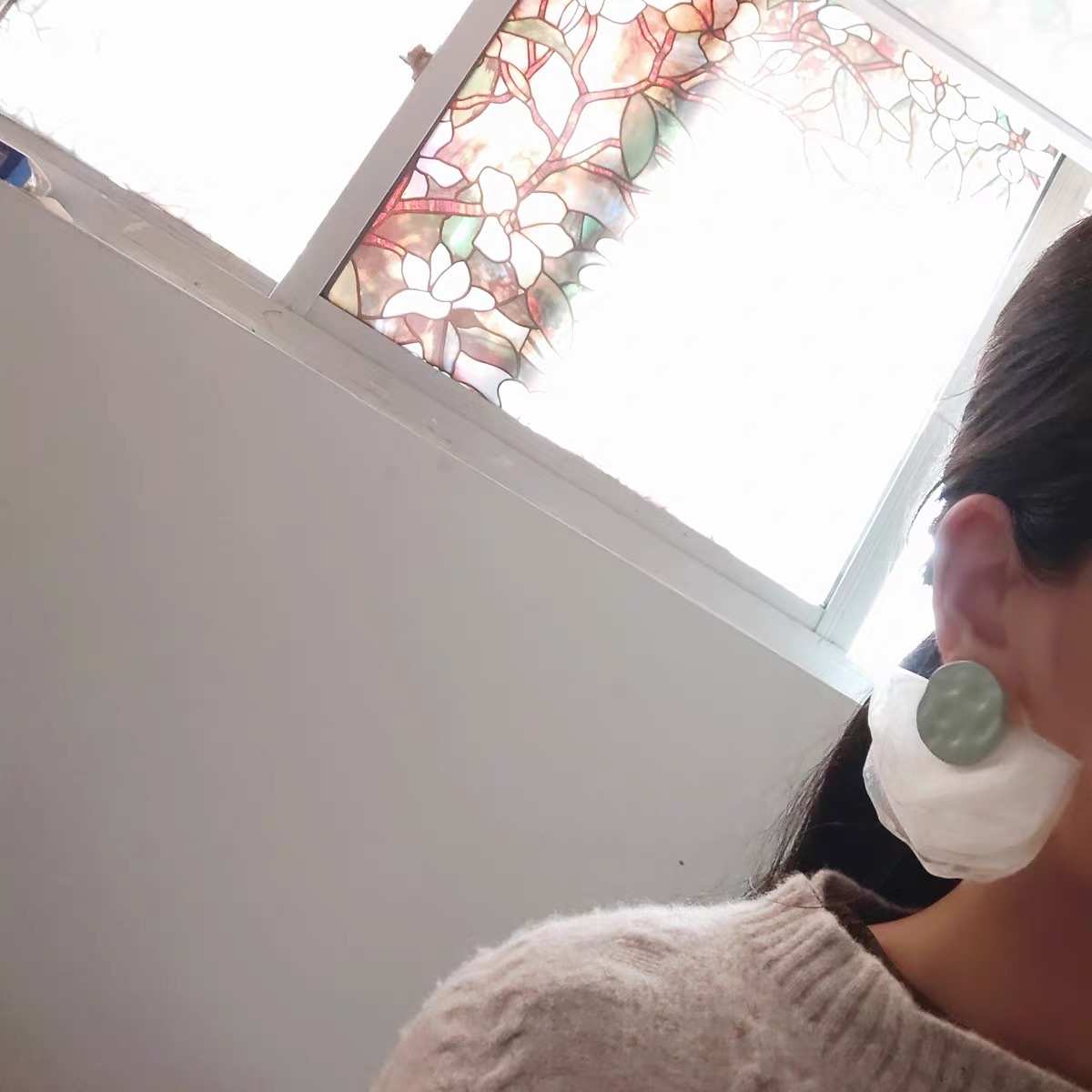 JINMUKE, a new collection of fashionable earrings imported from Dongdaemun, South Korea, featuring personalized fan-shaped silk tulle stud earrings in 2021 detail image 6