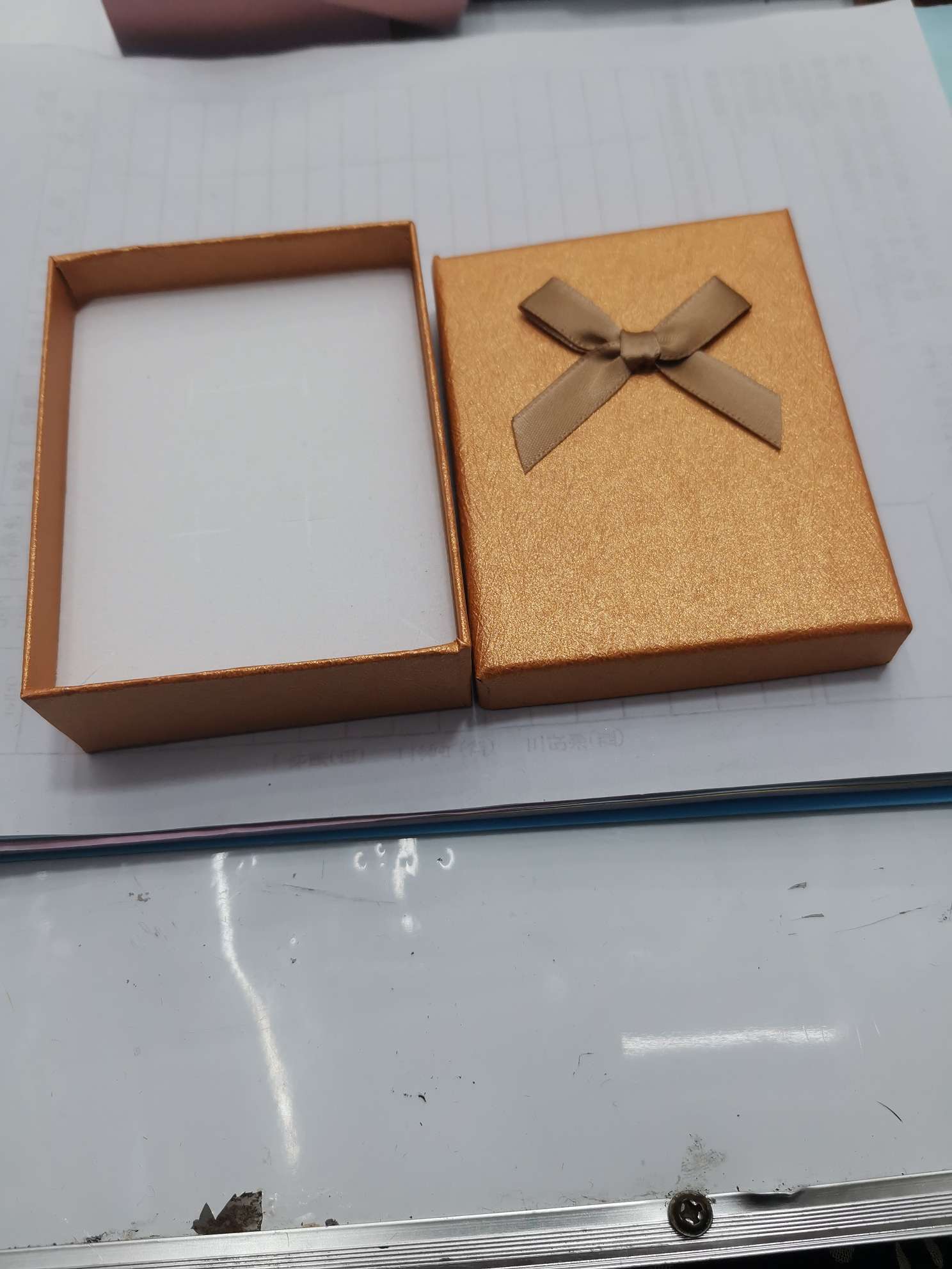 蝴蝶结吊坠盒202细节图