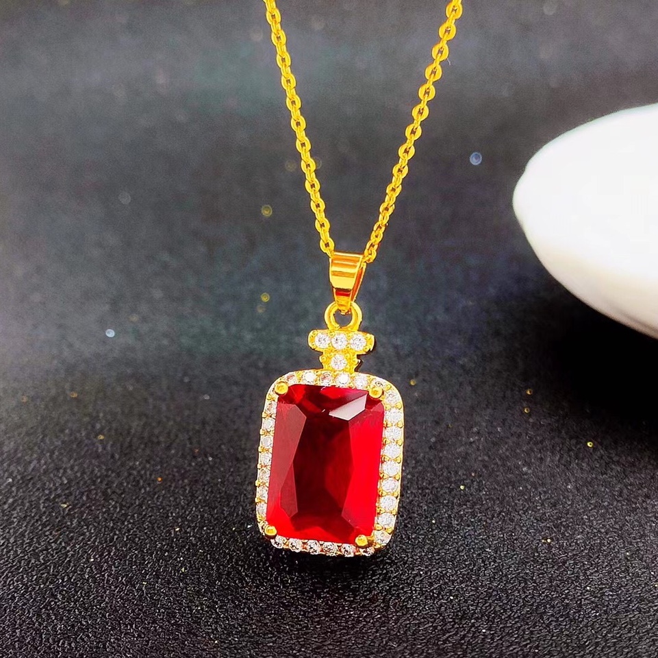 Red microinset zircon perfume bottle pendant,