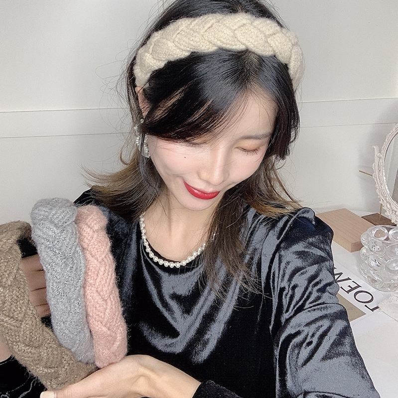 Wool bib, knitted headband 738