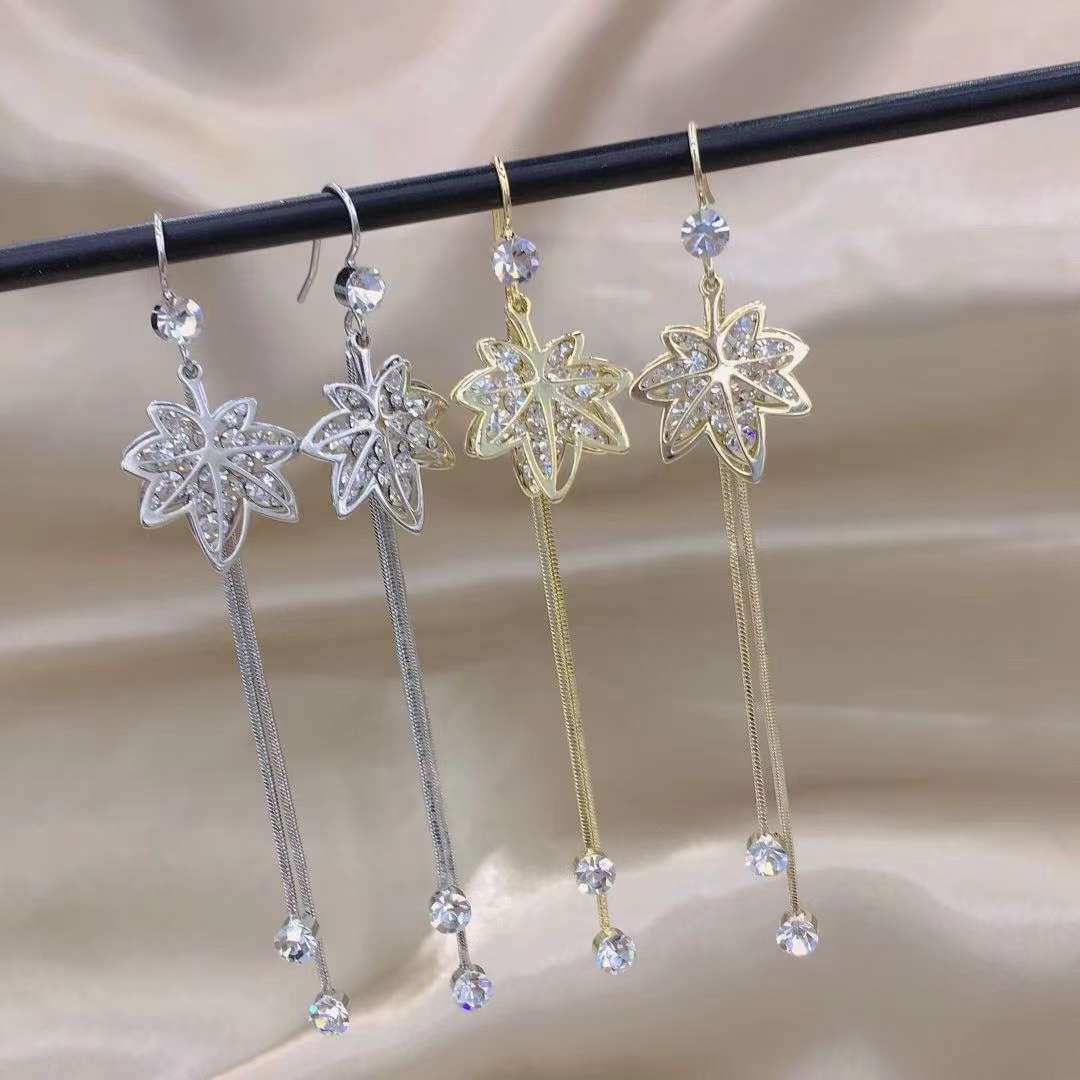 New trendy Korean-style, internet-famous, ethereal, gentle and sweet earrings with tassels and long earrings details Picture