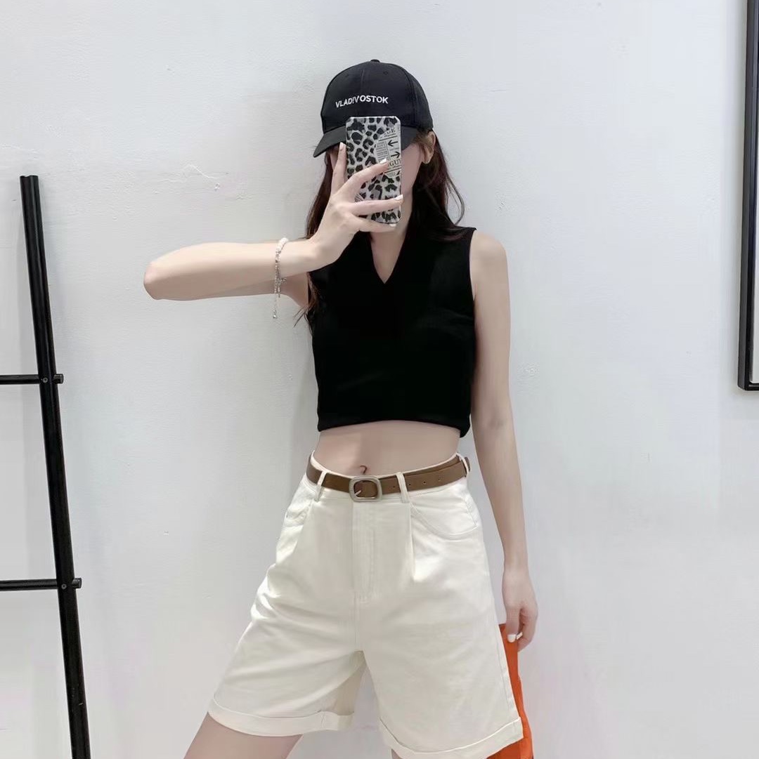 休闲裤短裤白nhg