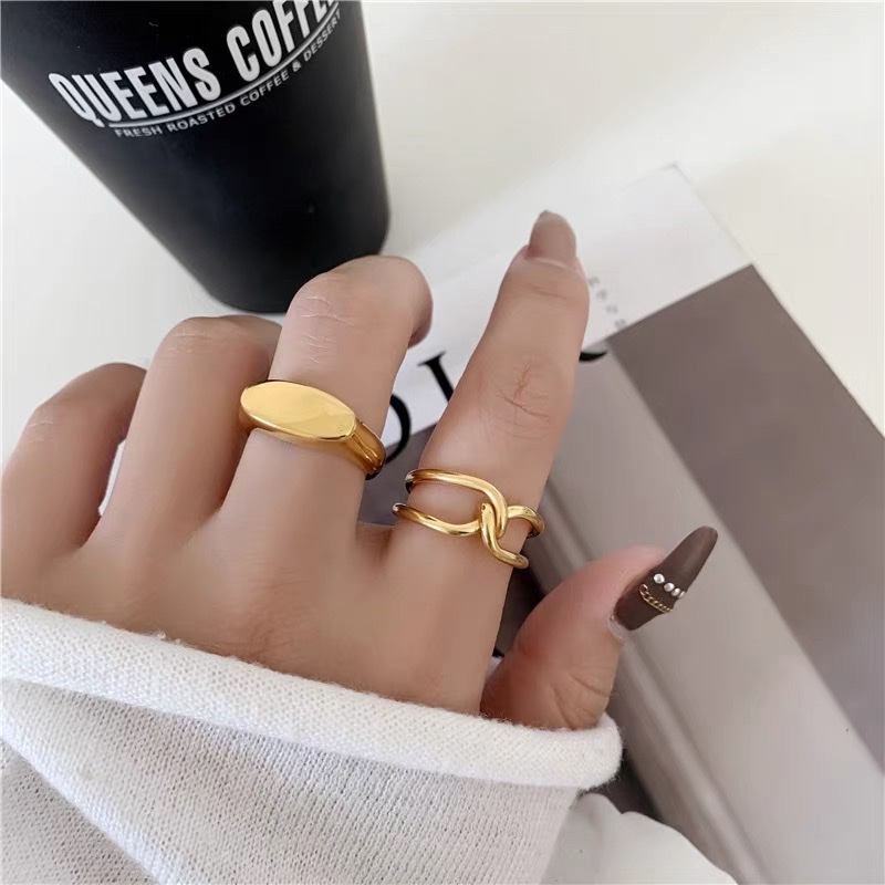 A simple and niche stainless steel women's ring with a unique smooth finish, Jieya Steel jewelry details Picture