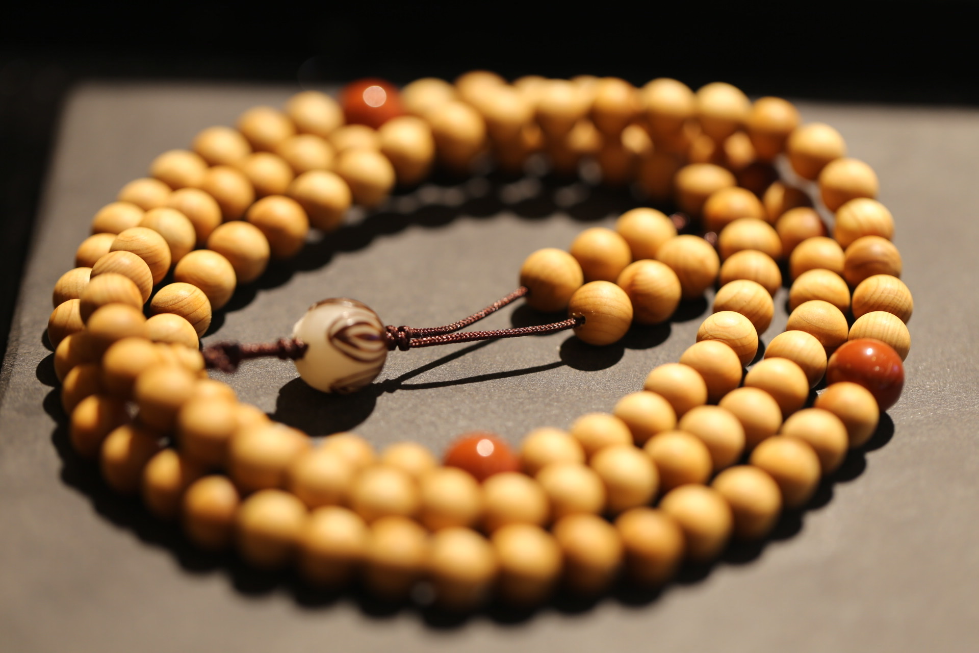 National Trend - Natural Taihang Mountain Cliff Cypress Prayer Beads 8mm round and smooth Specification image
