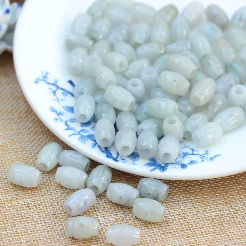 Natural jade leads to a smooth path to wealth