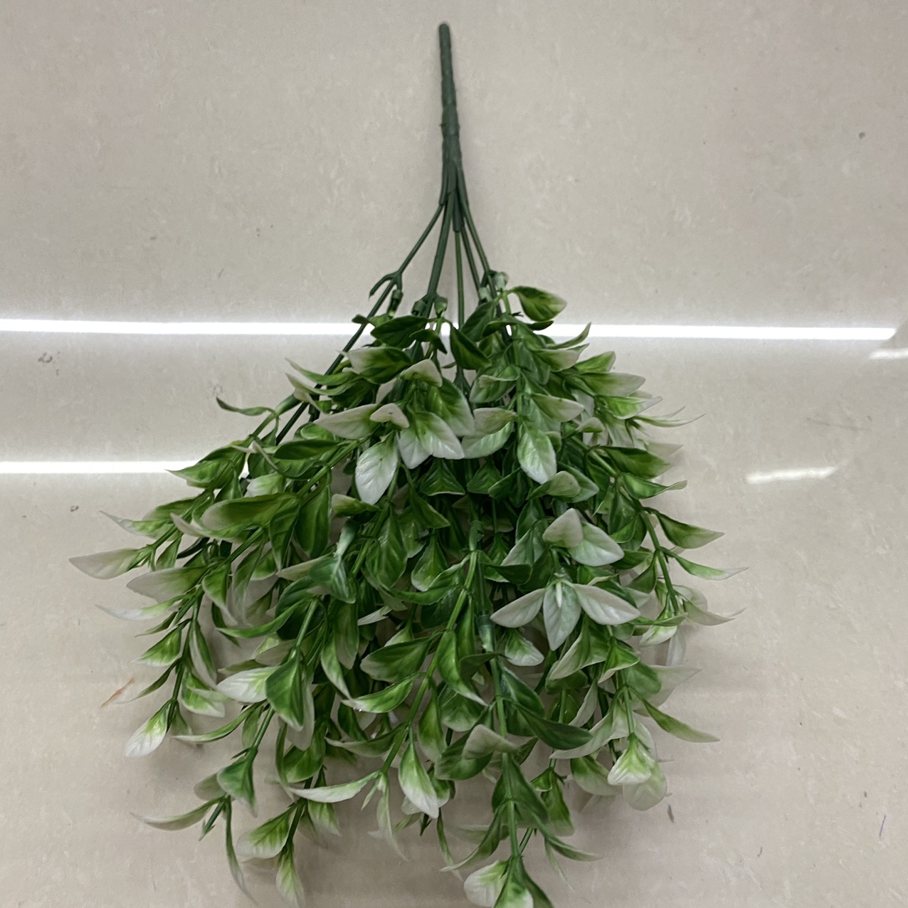 Sihan Flower Industry, white gradient grass fabric flowers, decorative flowers, artificial plastic flowers, artificial flowers, single living room decorative flowers, dried flowers, table top ornaments, anti-flower art decorations Sihan Flower Industry, white gradient grass fabric flowers, decorative flowers, artificial plastic flowers, artificial flowers, single living room decorative flowers, dried flowers, table top ornaments, anti-flower art decorations