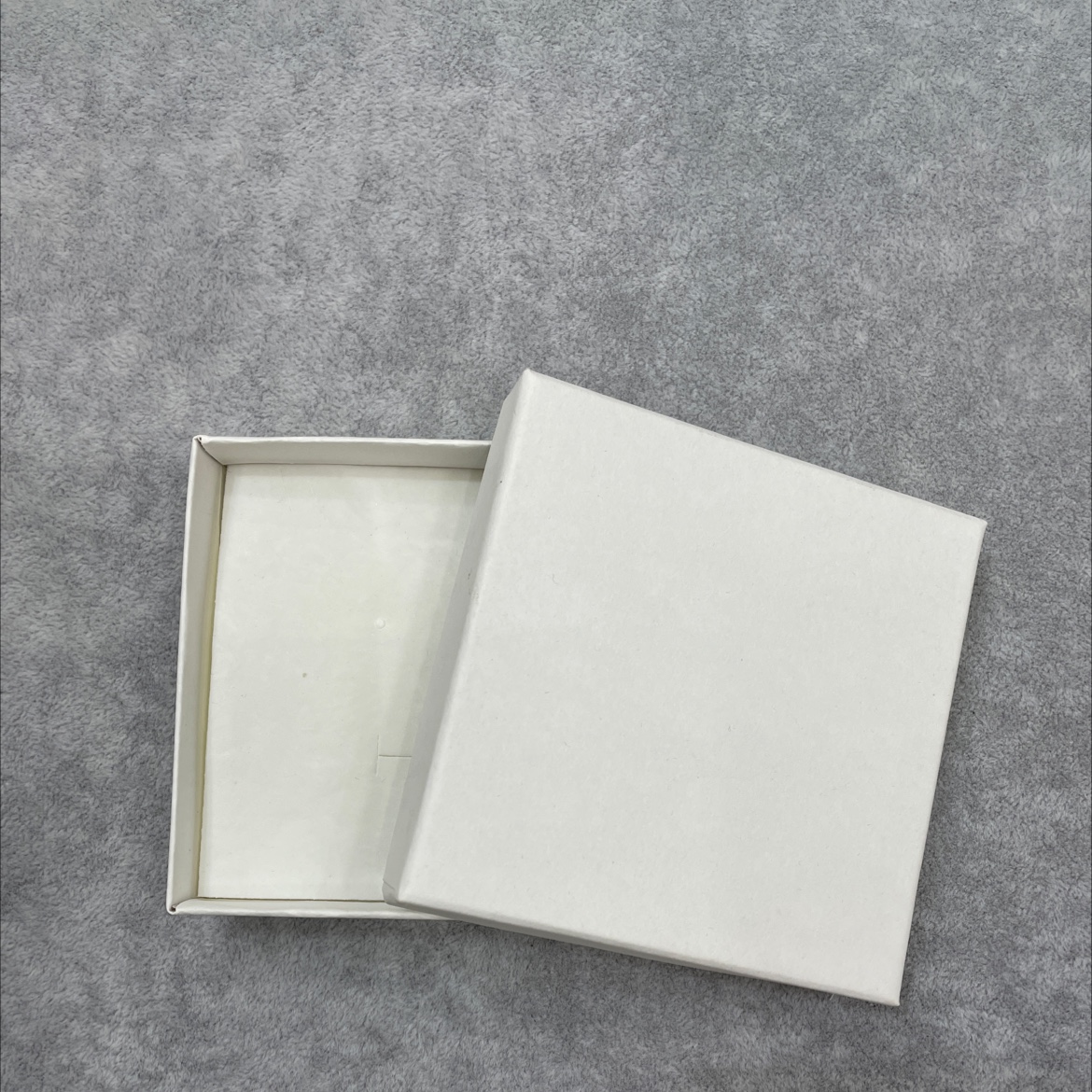 9X9白色木棉纹