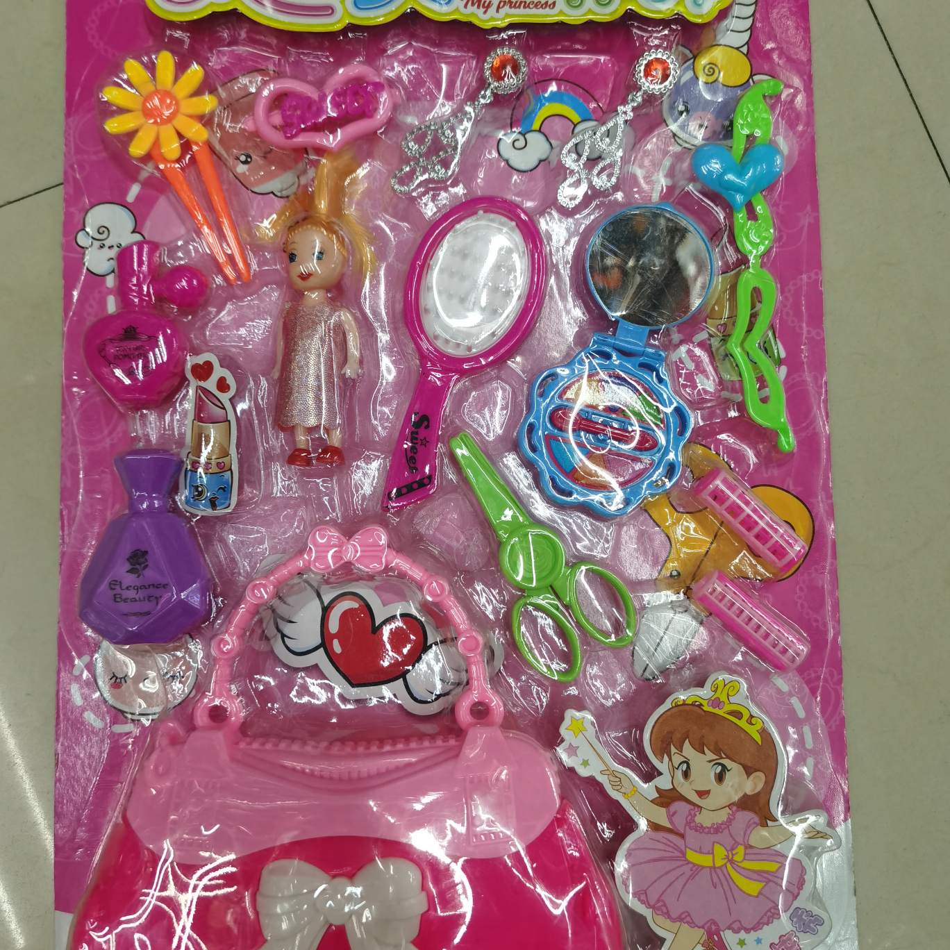 塑料玩具，饰品系列玩具。