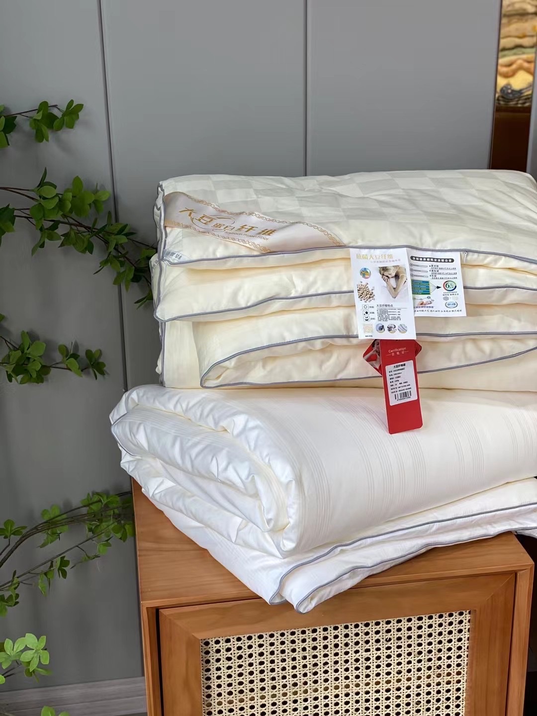 Chinese-style quilts, spring and autumn quilts, and bedding products Specification image