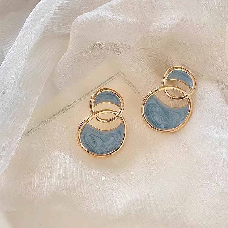 Seven miles to see the sea earrings