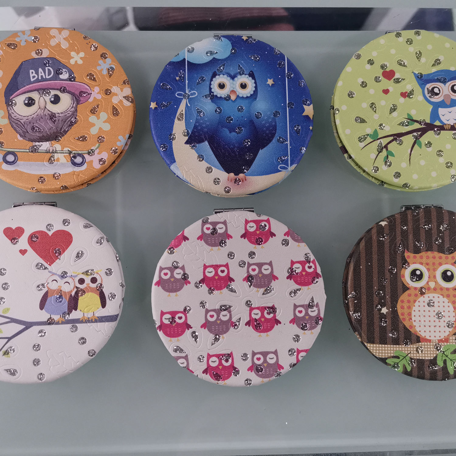 圆形钻粉化妆镜