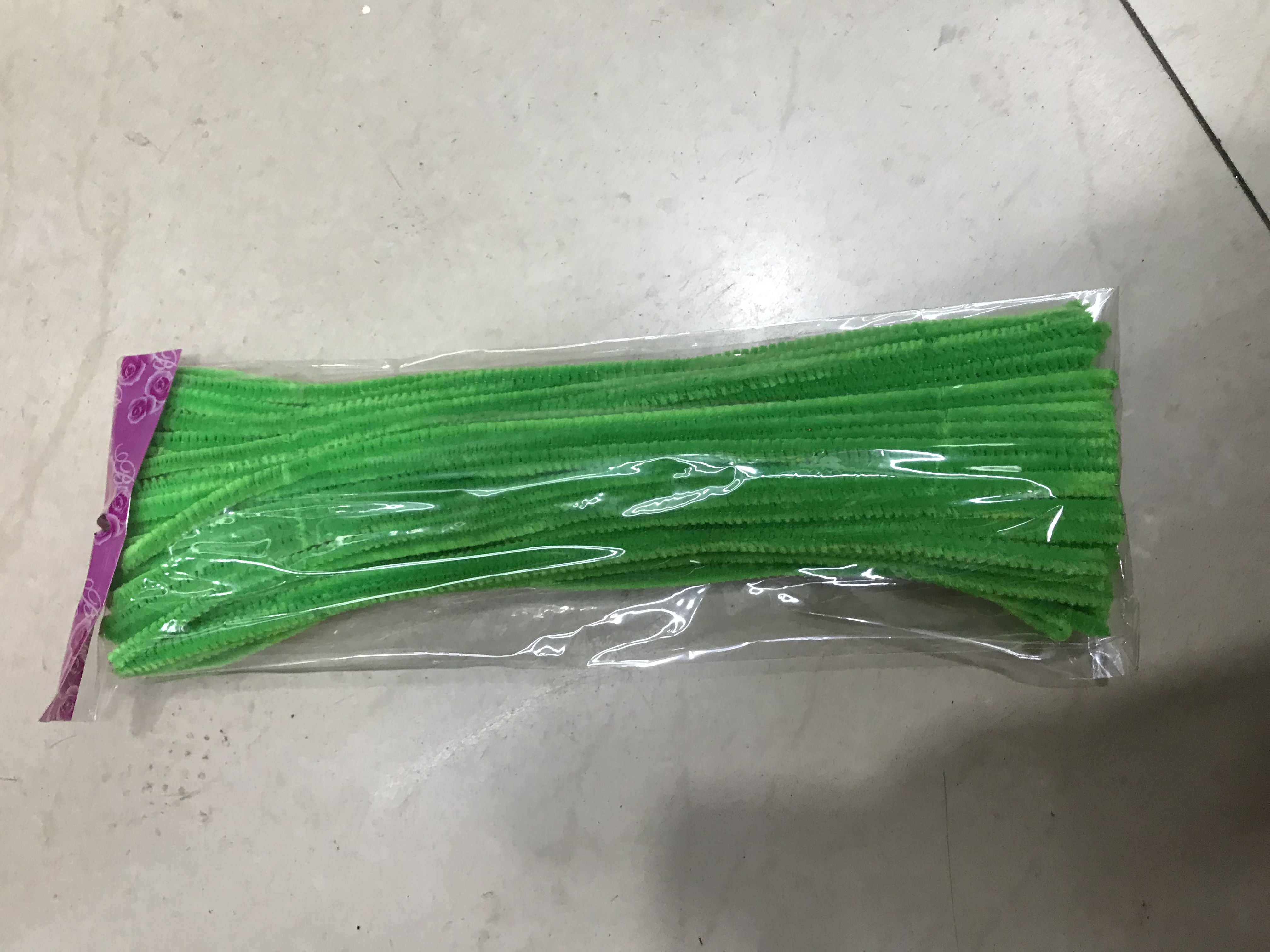 Green wool strips details Picture