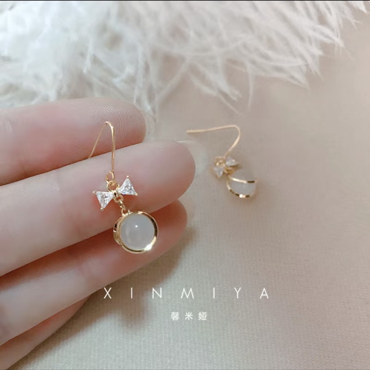 Stud earrings A79