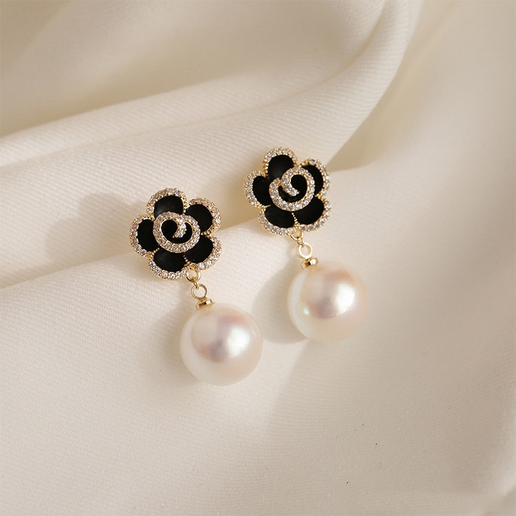 Camellia pearl earrings with micro-inset zircon temperament, elegant temperament.