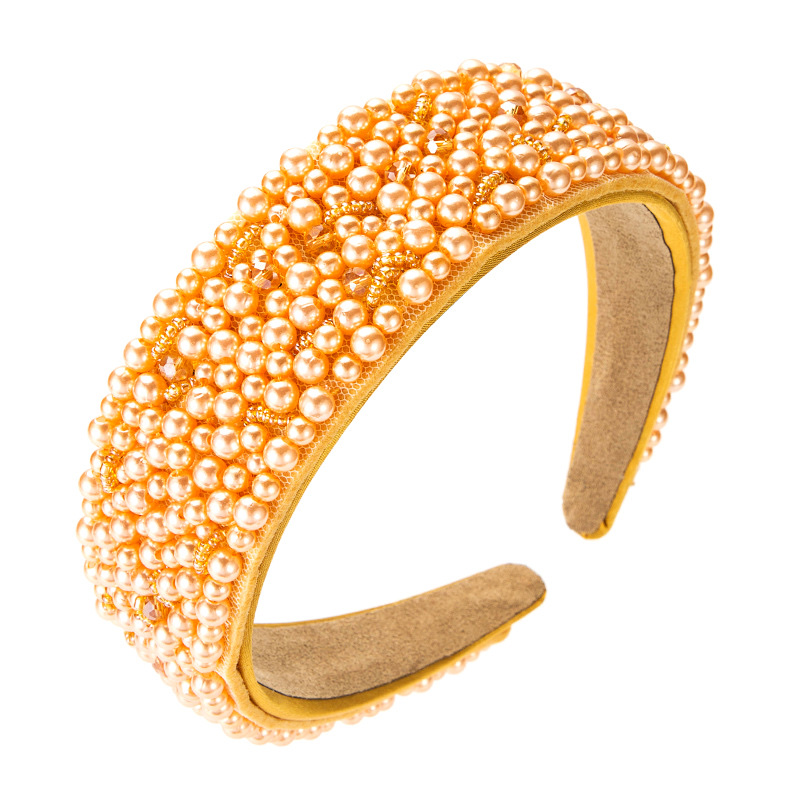 Exaggerated starry sky pearl crystal headband from Europe and America Application Scenario