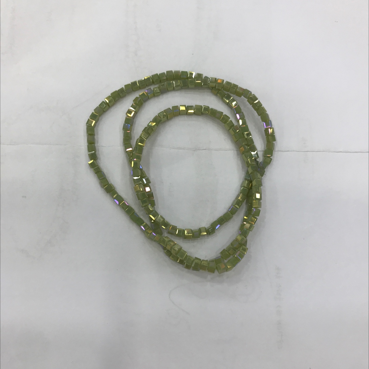 网络爆款 2厘正方块橄揽水晶王颜色 精品质量 欢迎选购