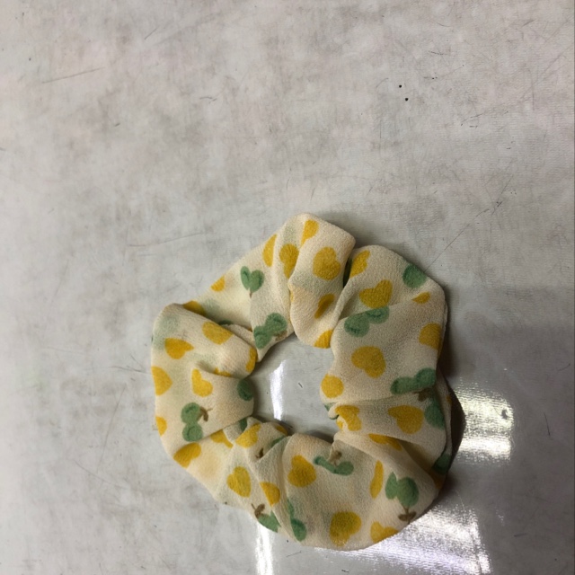 小桃心布圈浅黄