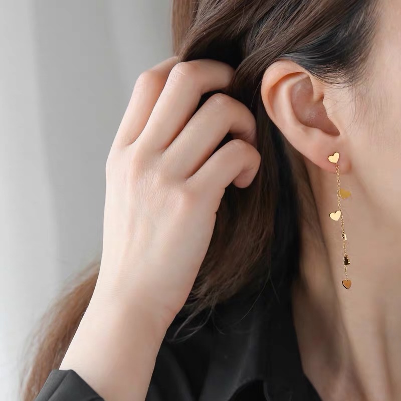 European and American trend heart-shaped long tassel women's earrings details Picture