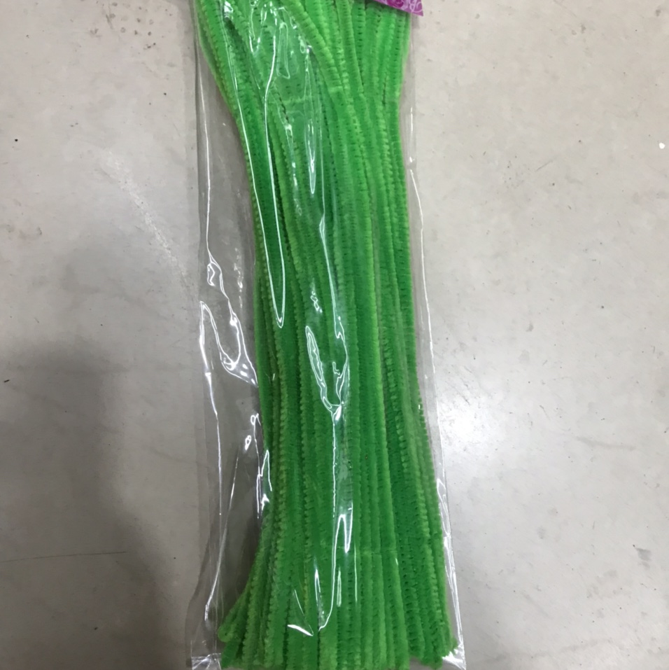 Green wool strips