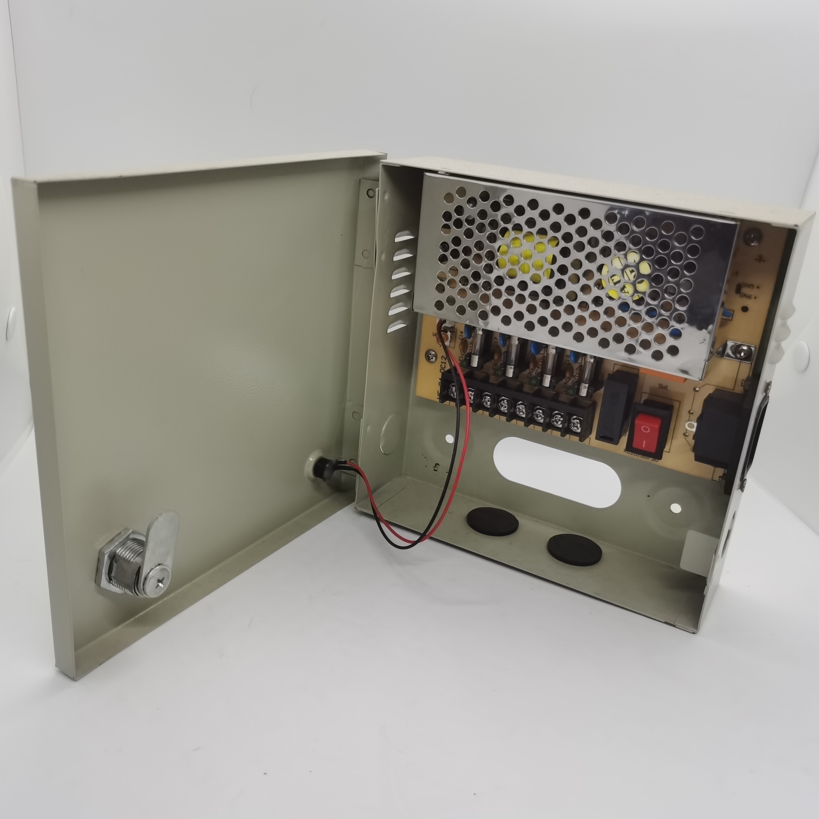 CCTV专用电源DC 12V10A 9CH  LED开关电源 安防/适配器电源