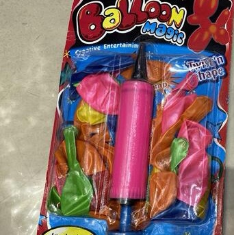 Balloon card suction