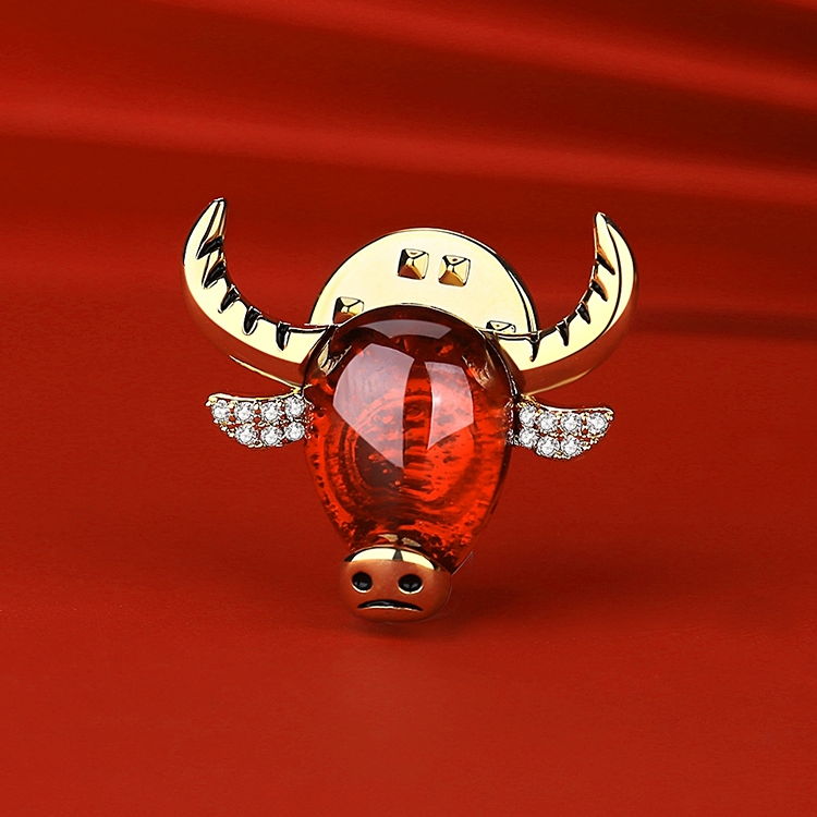 Red bull head brooch