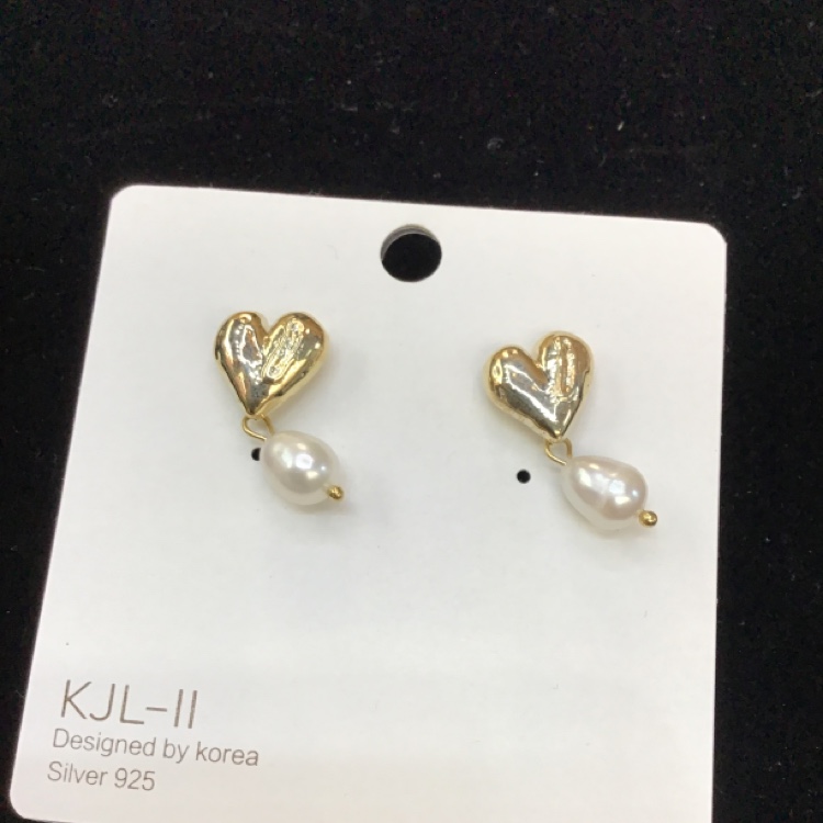 Earrings xxxx thumbnail