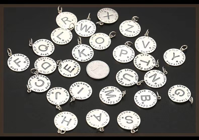 晶珀丽饰品品牌钛钢字母韩国大东门时尚潮流项链详情图18