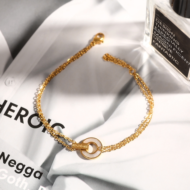 High-end bracelet for women, light luxury, niche Japanese style, ins, niche design, never fades, trendy