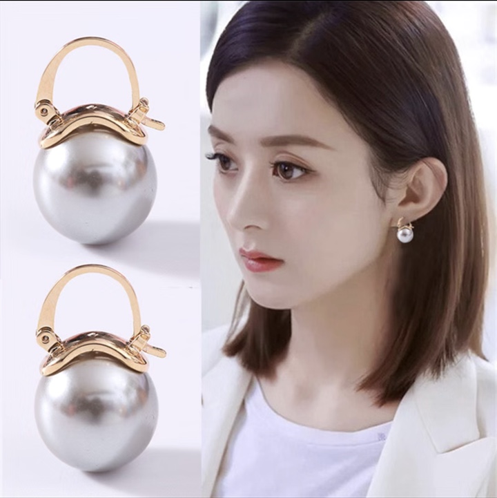 Stud earrings A40