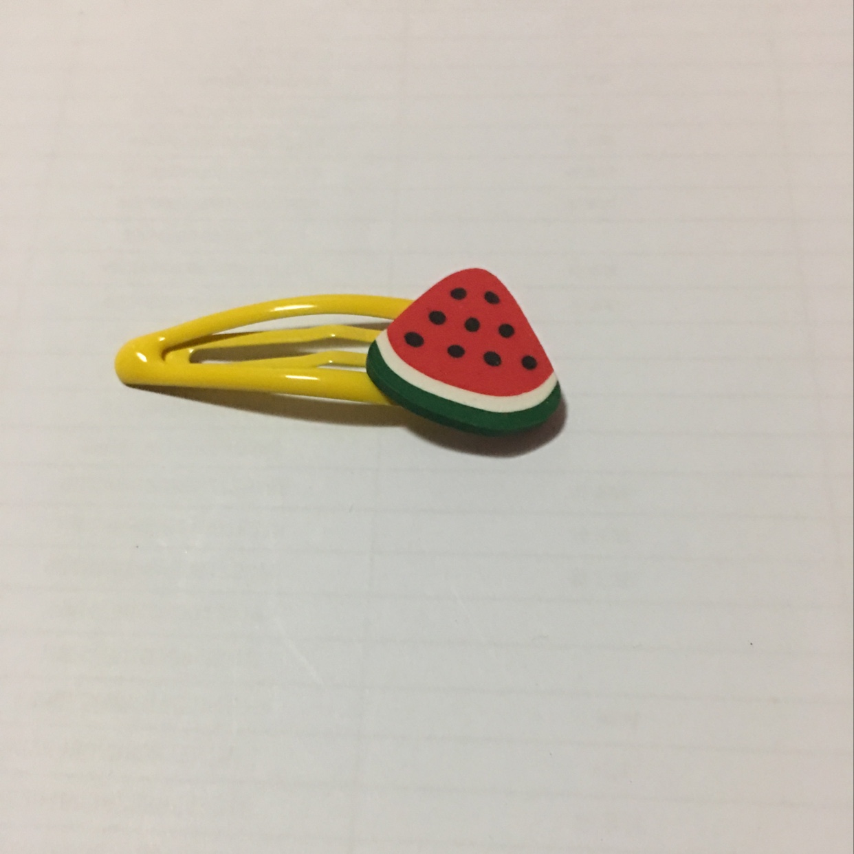 Oil drip clip with watermelon 🍉 design Korean style fashionable casual versatile stylish and elegant