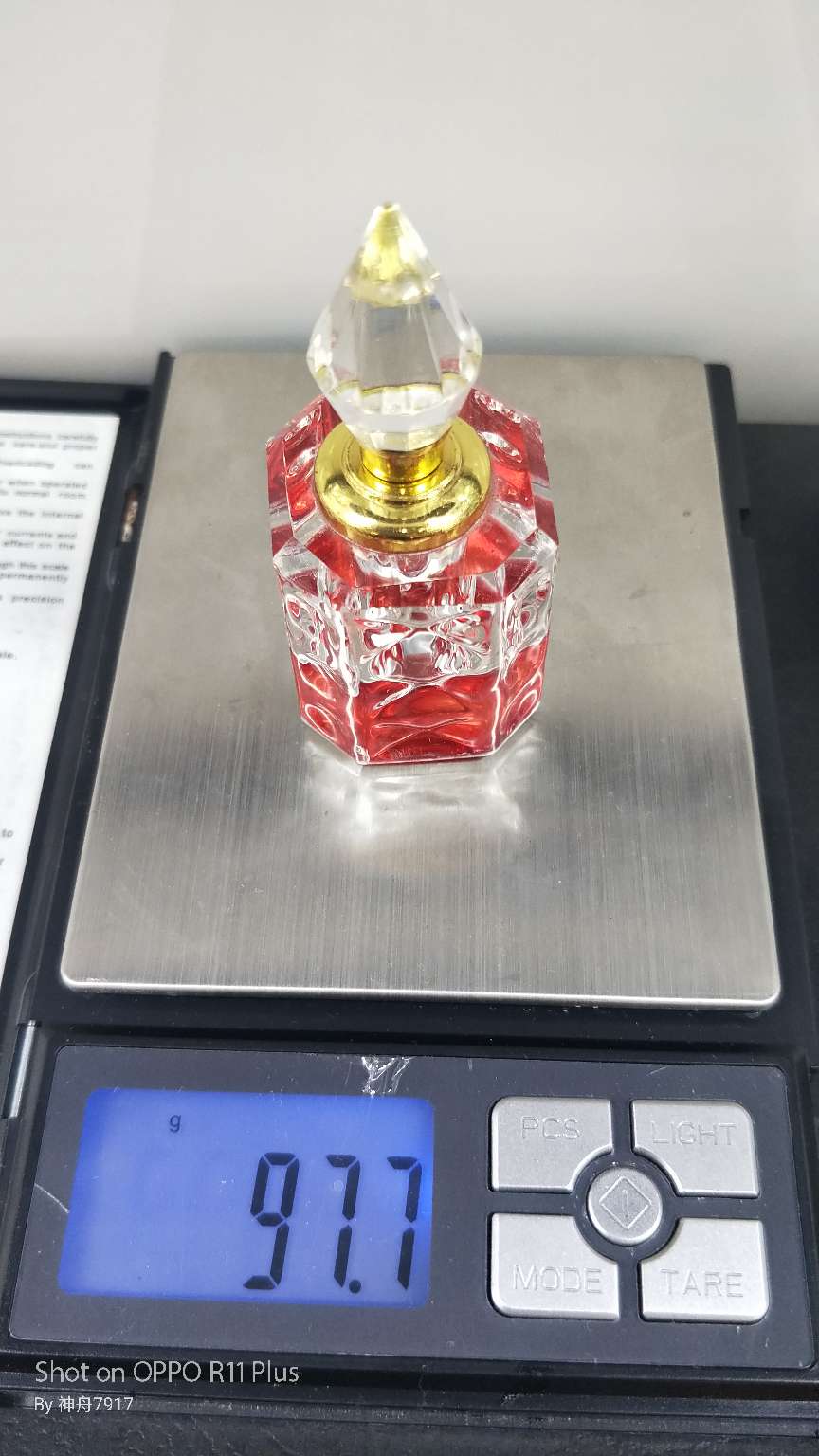 Small Crystal perfume bottle 7 Specification image