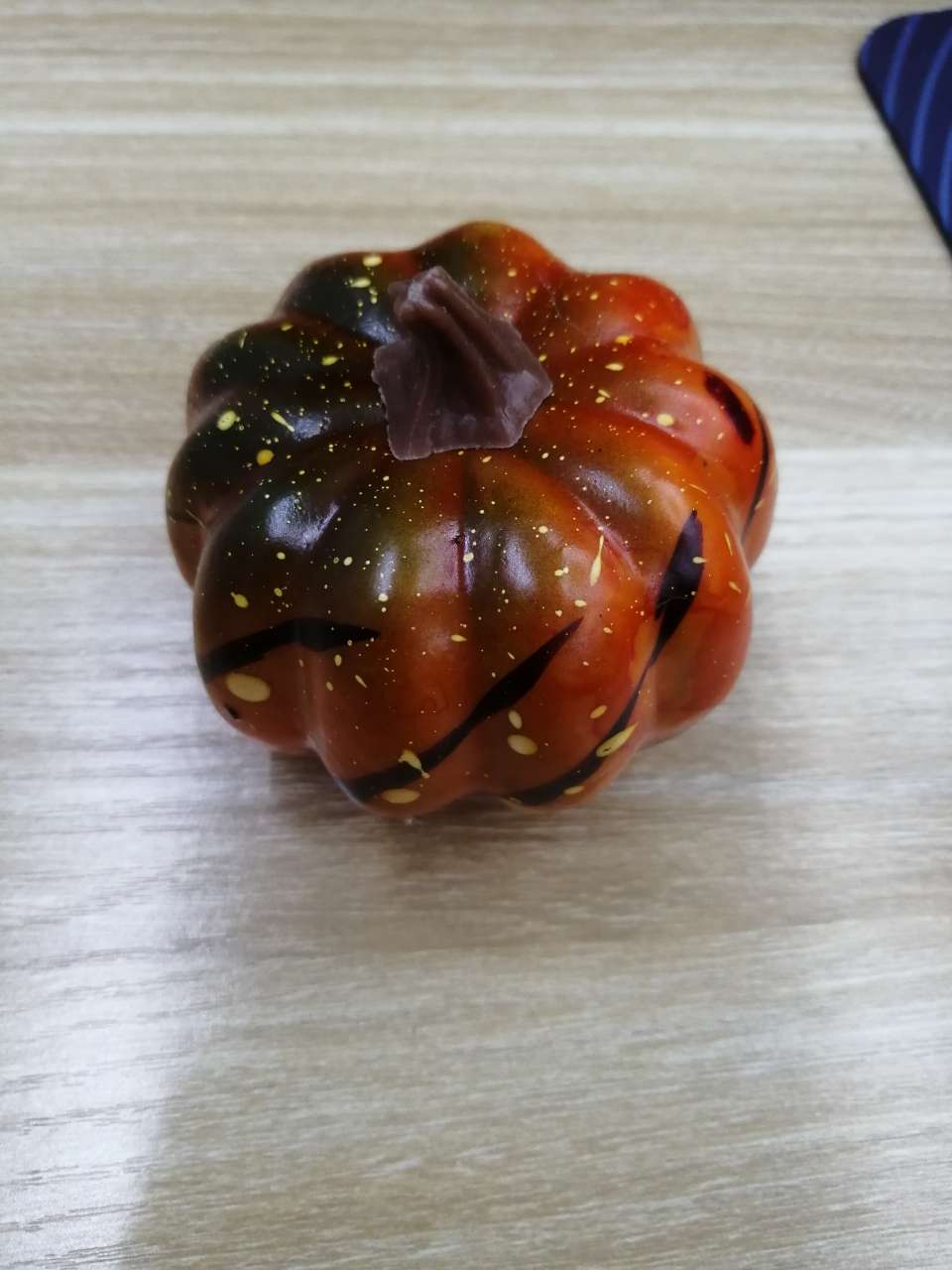Christmas Nine-Headed Top Red Black Fruit 123 Specification image