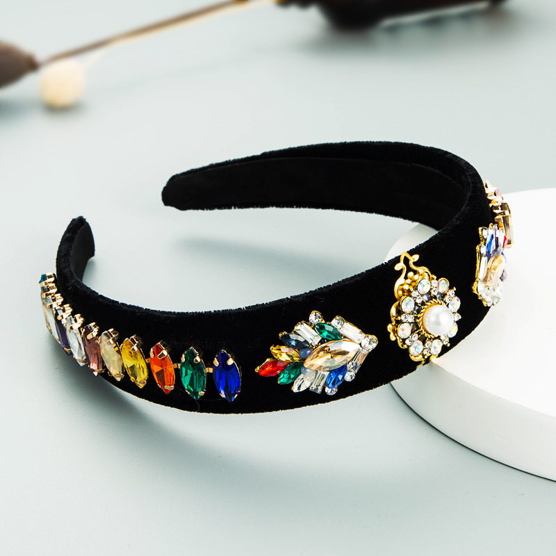 European and American creative and personalized diamond-shaped colored rhinestone headband Specification drawing