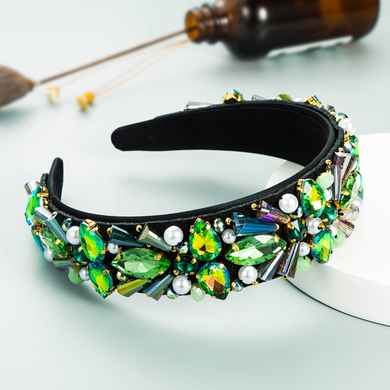 Elegant crystal pearl Baroque style diamond-encrusted fashionable headband full figure