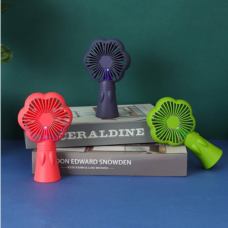 热销USB手持小风扇迷你便携发光大风力静音风扇厂货批发礼品定制风扇详情图3