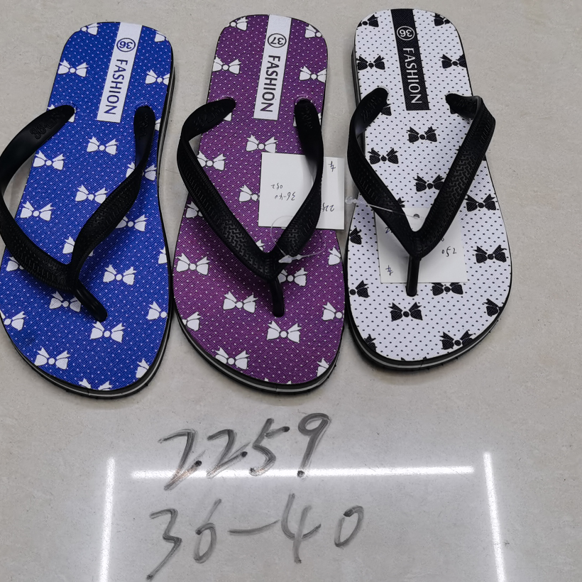 Slippers 180