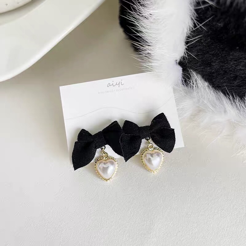 Temperament Socialite Design black bow personality trend earrings
